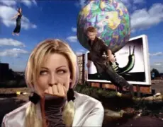 Descubre la historia detrás de la canción «Beautiful Life» de Ace of Base: ¡Un éxito que sigue conquistando corazones!