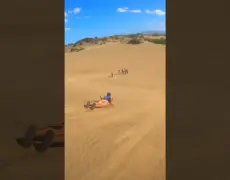 Descubre la adrenalina del sandboard en las impresionantes dunas suecas