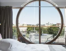Descubre la elegancia y lujo del Hotel Berns en Estocolmo, Suecia: ¡La mejor opción para tu próxima estadía!