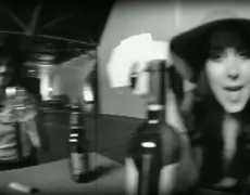 Descubre la adictiva canción de Miss Li – «I Can’t Get You Off My Mind» que no podrás dejar de escuchar