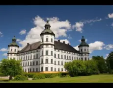 Descubre la majestuosidad del Museo de Skokloster: Una joya histórica en Suecia