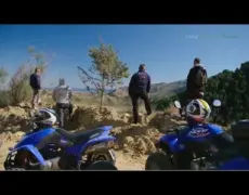 Descubre la emoción de recorrer el bosque sueco en quad: la mejor aventura al aire libre