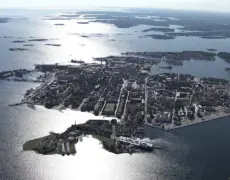Descubre los encantos de Karlskrona: la joya del turismo en Suecia