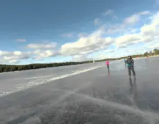Descubre el encanto del lago Storsjön en Jämtland: un destino imperdible para los amantes de la naturaleza